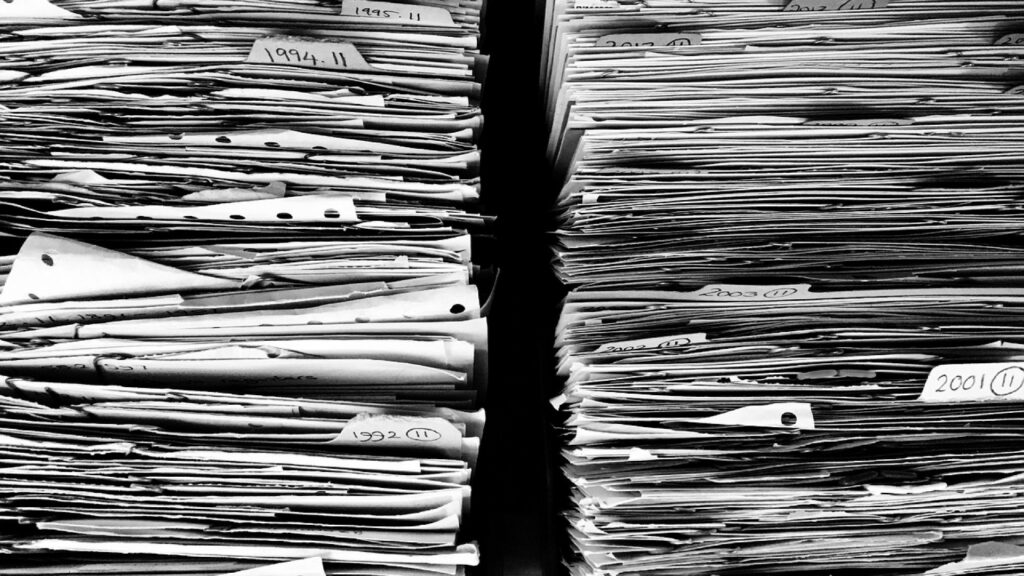 La dématérialisation des documents professionnels pour booster la production des entreprises